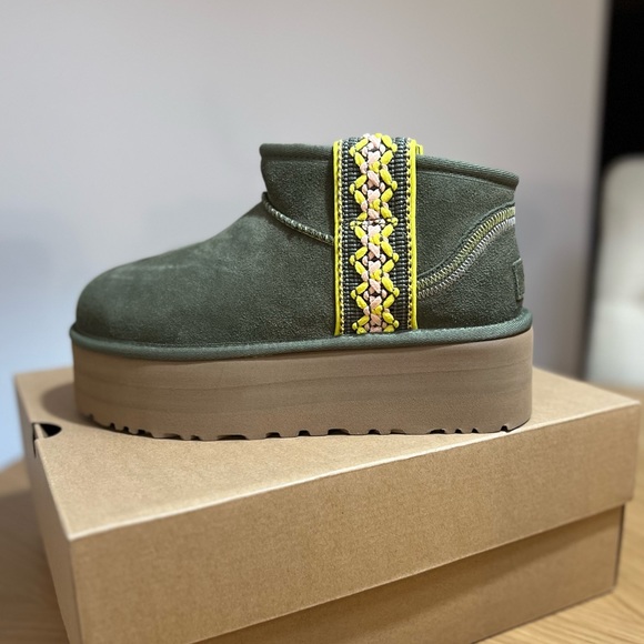 New UGG Classic Ultra Mini Platform 'Braid - Burnt Olive' - Picture 2 of 7